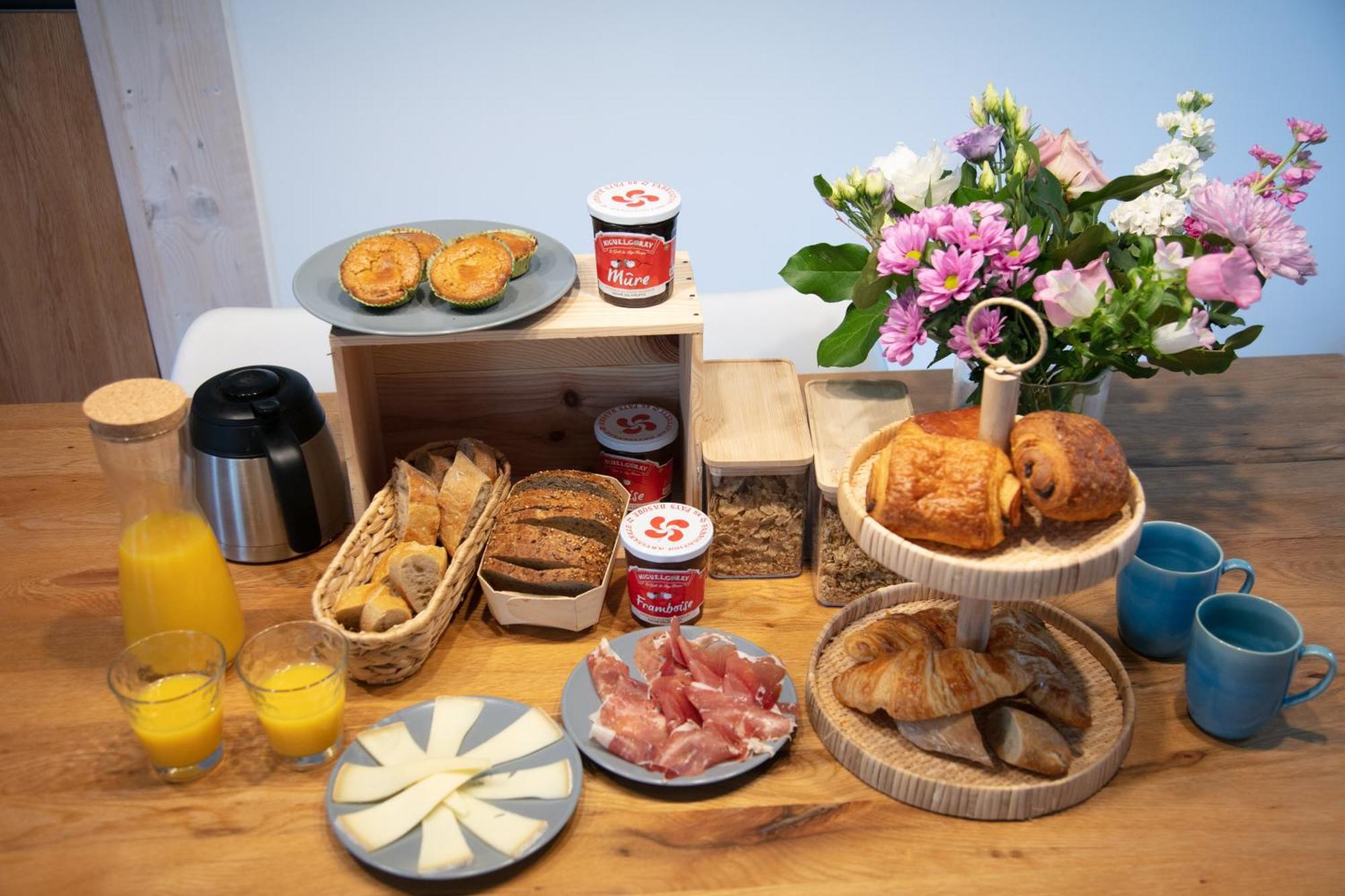 Erreka Txikia Bed & Breakfast ยูร์รูญ ภายนอก รูปภาพ